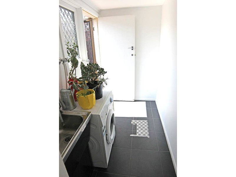 4/63 Droop Street, Footscray VIC 3011
