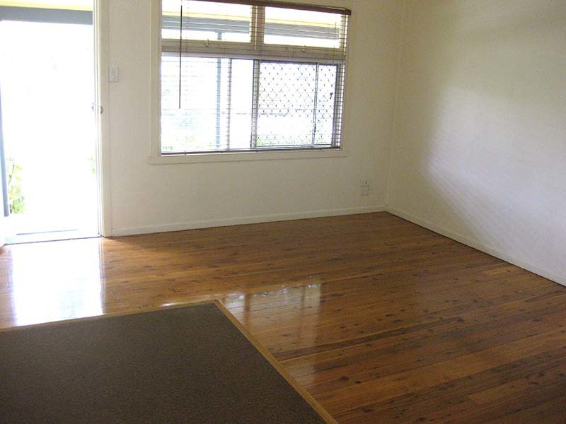 2/24 Bullimah Avenue, Burleigh Heads QLD 4220