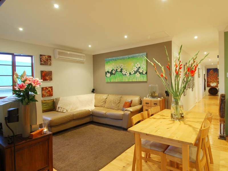 69 Besley Street, Mount Gravatt East QLD 4122
