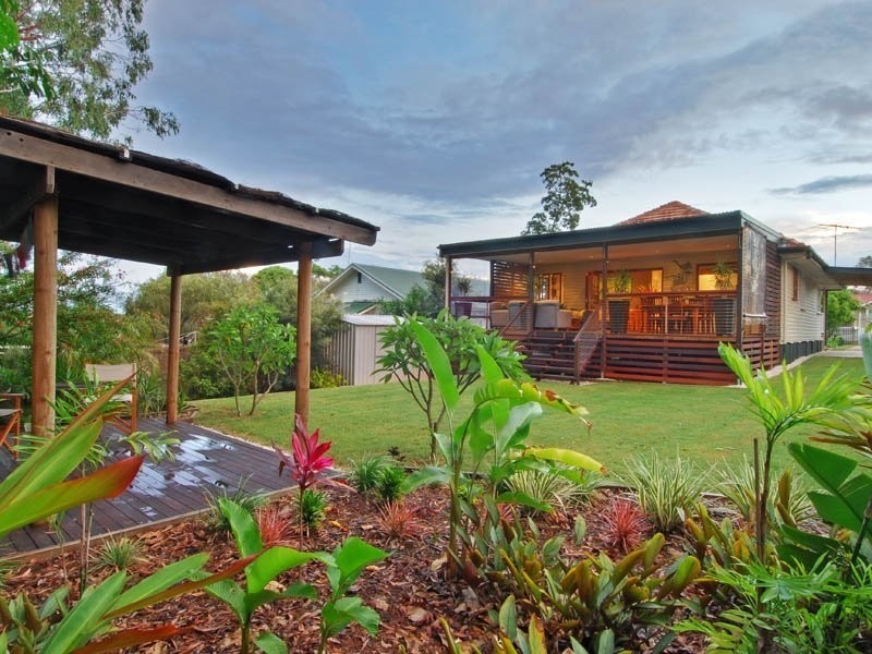 69 Besley Street, Mount Gravatt East QLD 4122