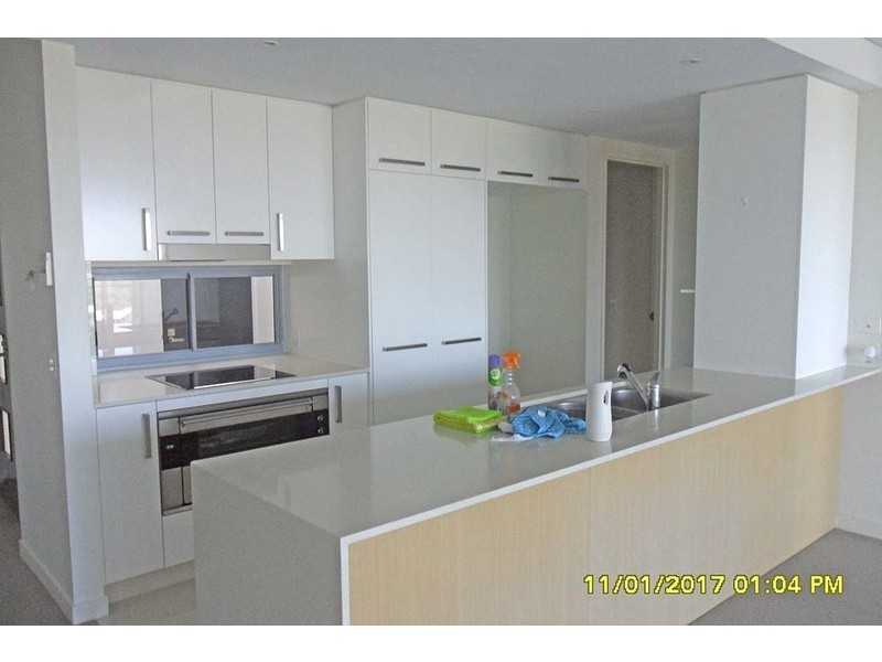 100/135 Lakelands Drive, Merrimac QLD 4226