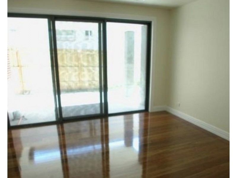 2/15 Orange Grove, Camberwell VIC 3124