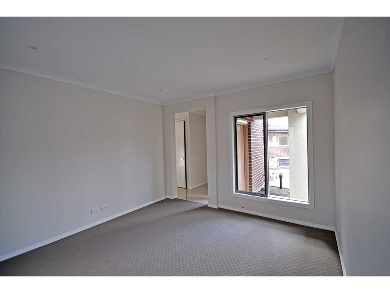 2/3 Ross Court, Mount Waverley VIC 3149