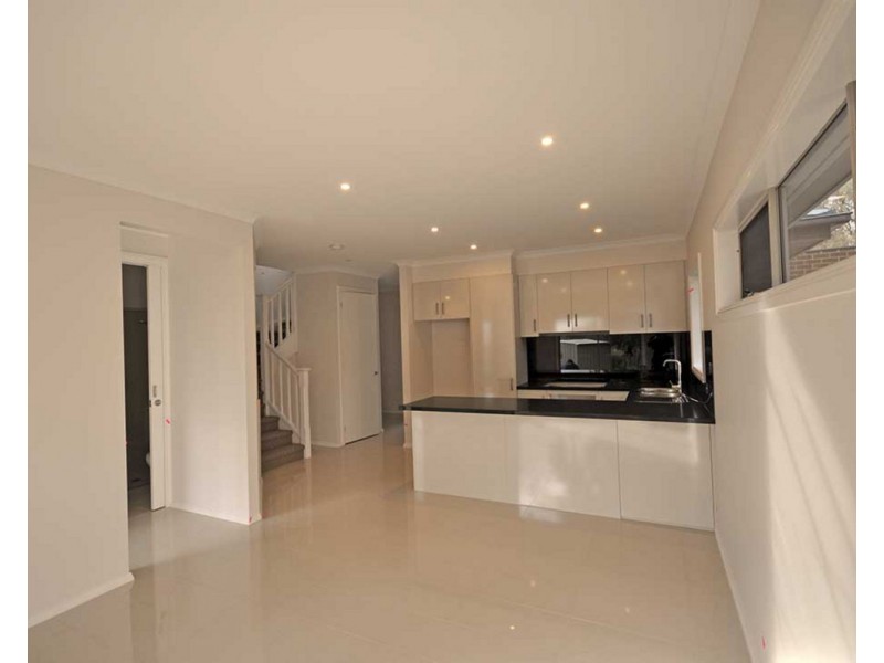 2/3 Ross Court, Mount Waverley VIC 3149