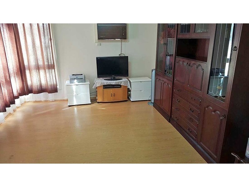 99 Oxford Street, Smithfield NSW 2164