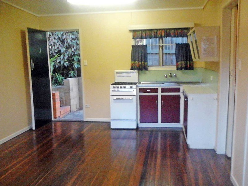3/8 Hartfield Drive, Bardon QLD 4065