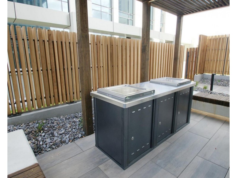 2901E/888 Collins Street, Docklands VIC 3008