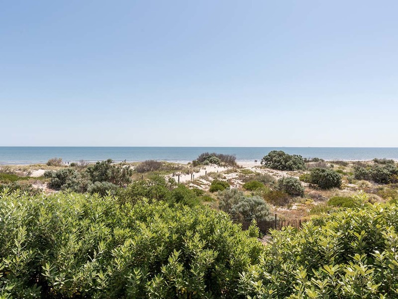 24 Sandpiper Place, West Lakes Shore SA 5020