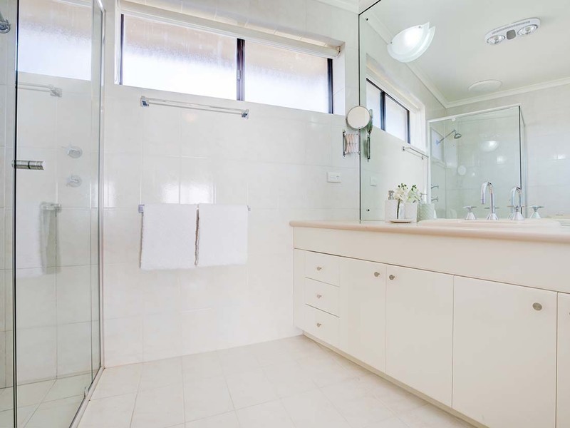 24 Sandpiper Place, West Lakes Shore SA 5020