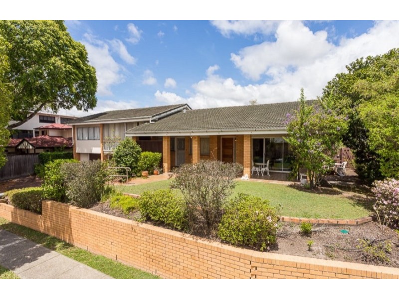249 Cavendish Road, Coorparoo QLD 4151
