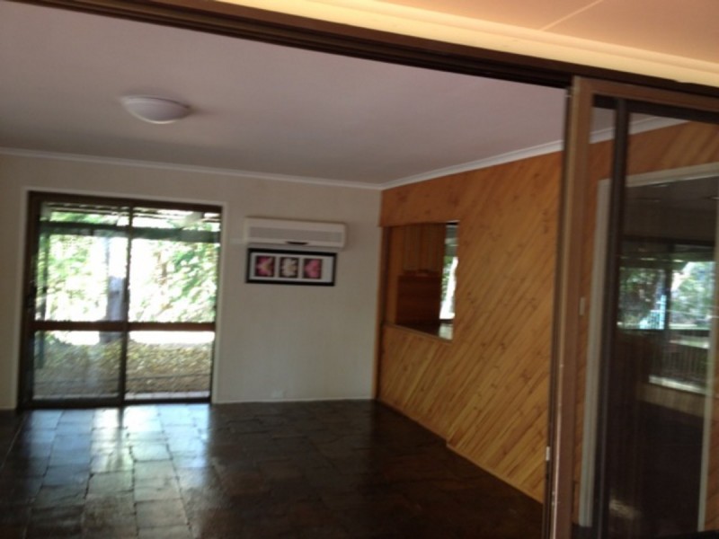 64 Mt Glorious Road, Samford Village QLD 4520