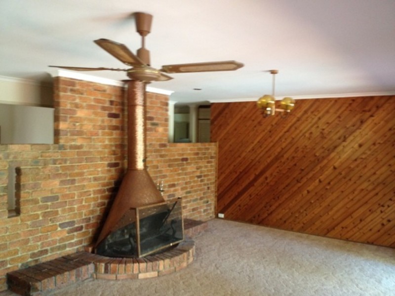 64 Mt Glorious Road, Samford Village QLD 4520