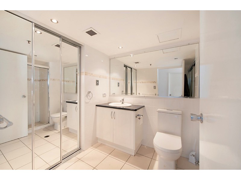 1204/28 Northcliffe Terrace, Surfers Paradise QLD 4217