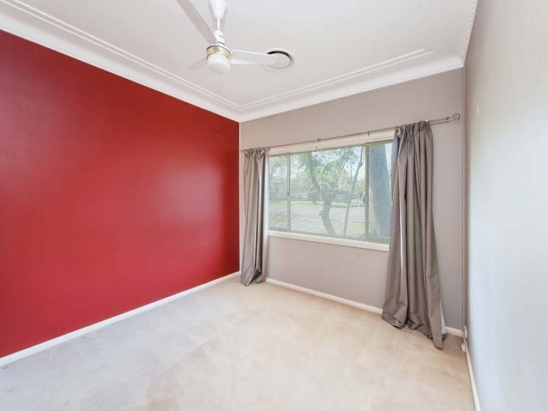 5 Wall Avenue, Panania NSW 2213