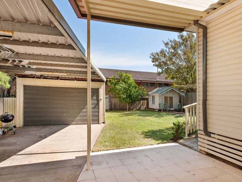 5 Wall Avenue, Panania NSW 2213