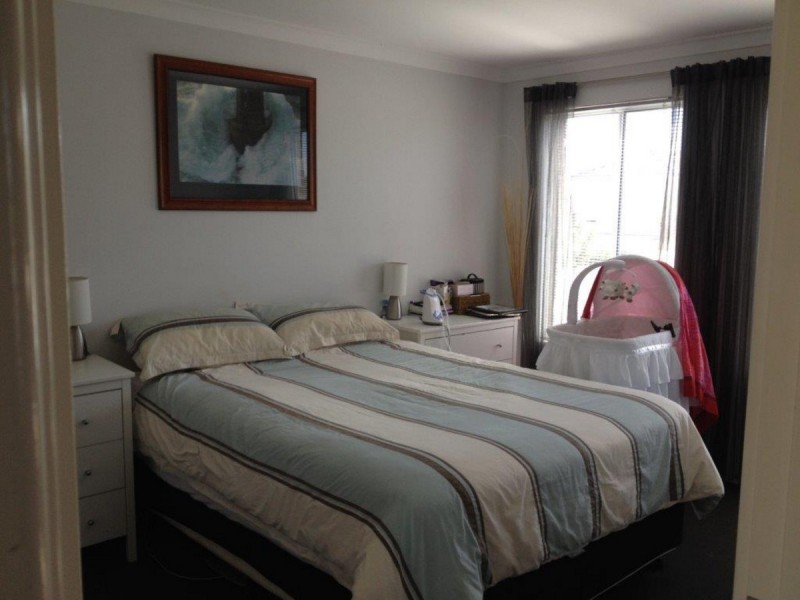 24 Elemi Bend, Atwell WA 6164