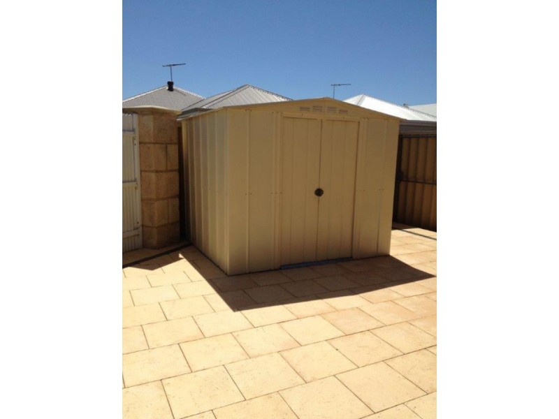 24 Elemi Bend, Atwell WA 6164