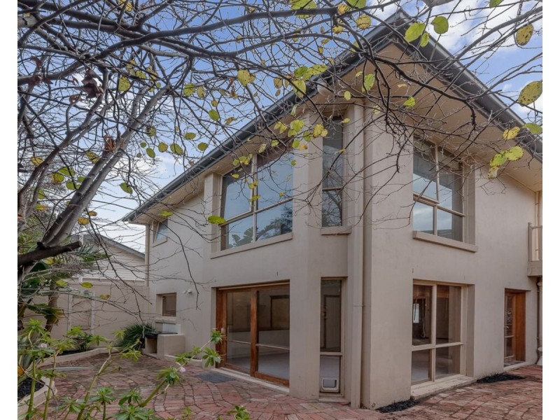 1A Mason Avenue, Elwood VIC 3184