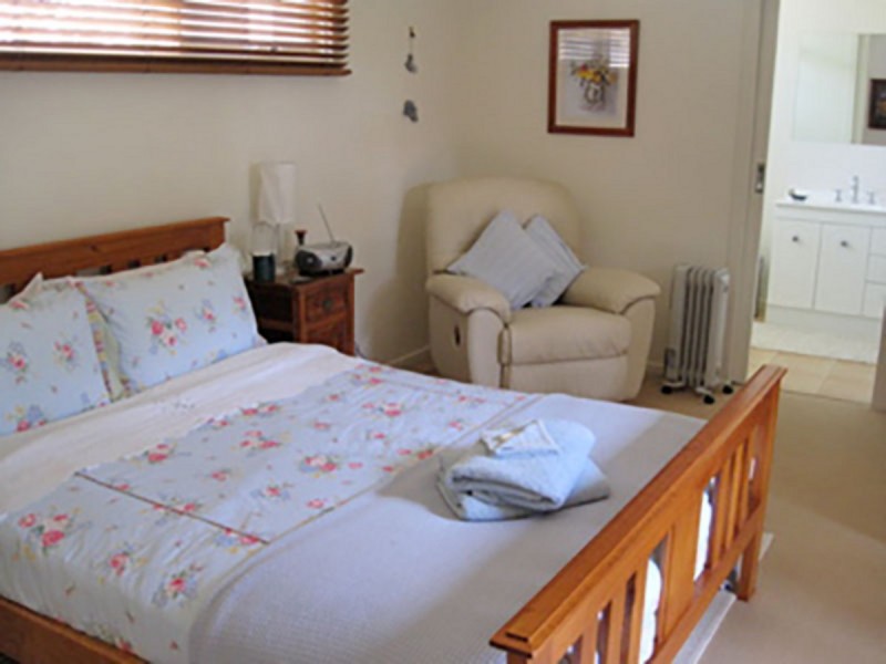 32 Ellerina Road, Mount Martha VIC 3934