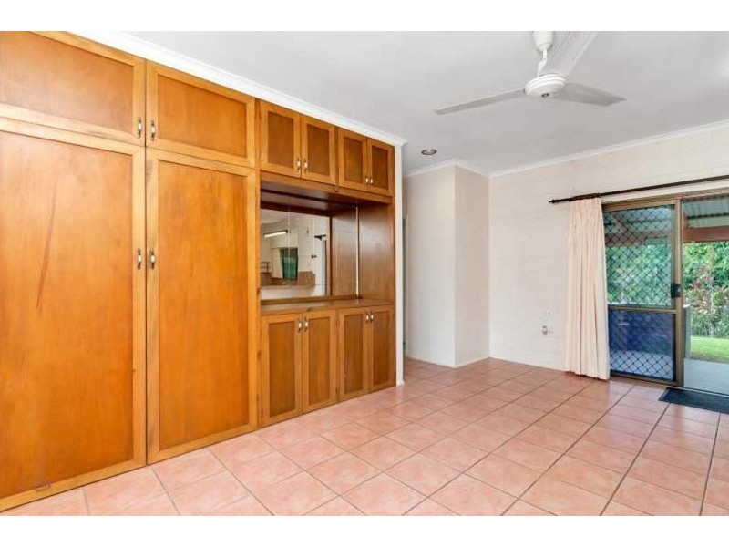 36 Trundle Terrace, Whitfield QLD 4870