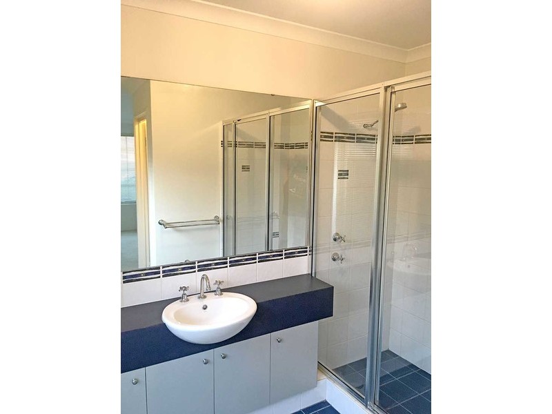 17 Marsdenia Road, Halls Head WA 6210