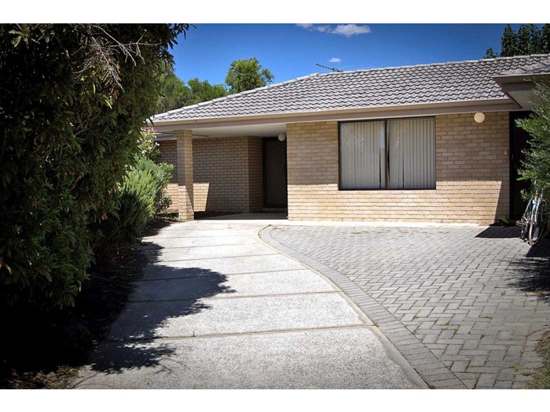 28 Forest Walk, Kardinya WA 6163