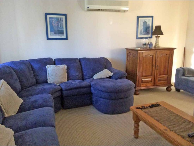 28 Forest Walk, Kardinya WA 6163