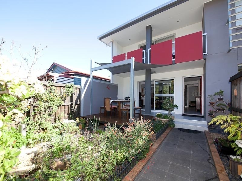 1/17 Frederick Street, Annerley QLD 4103