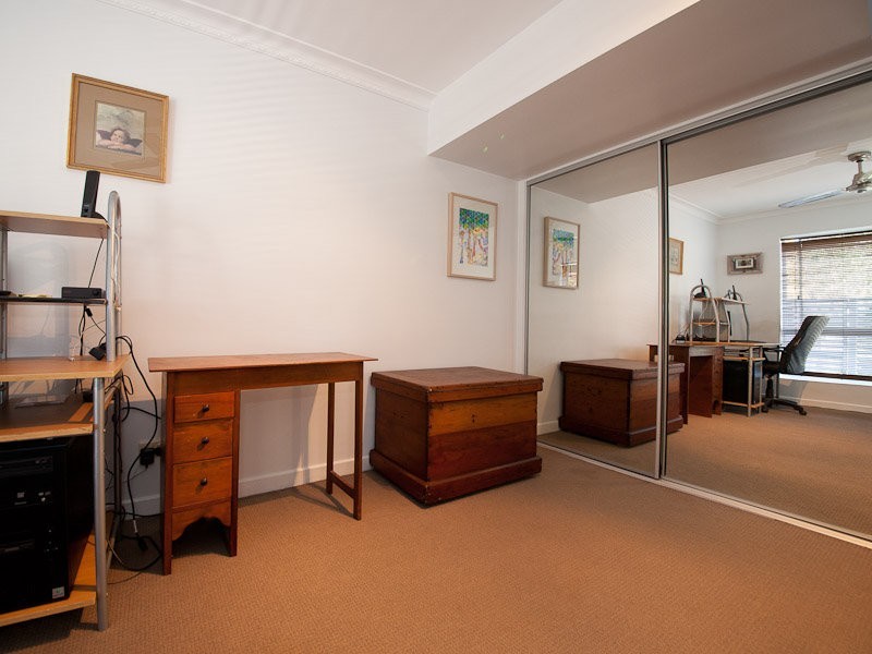 1/17 Frederick Street, Annerley QLD 4103