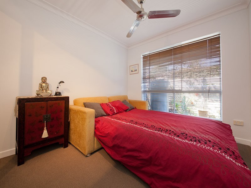 1/17 Frederick Street, Annerley QLD 4103