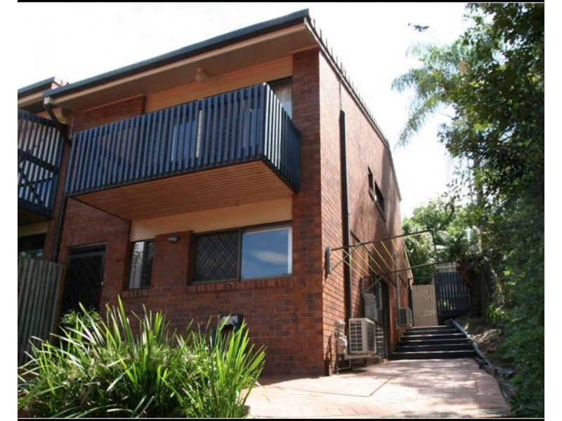 1/24 Herbert Street, Toowong QLD 4066