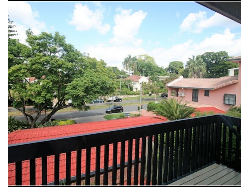1/24 Herbert Street, Toowong QLD 4066