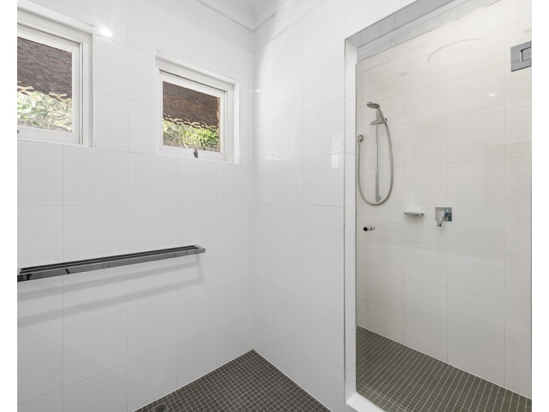 69 The Esplanade, St Lucia QLD 4067