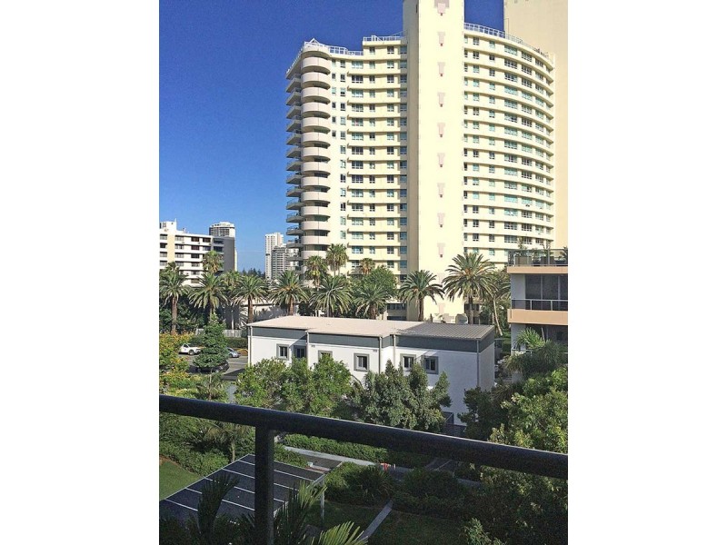 527/1-3 Aqua Street, Southport QLD 4215