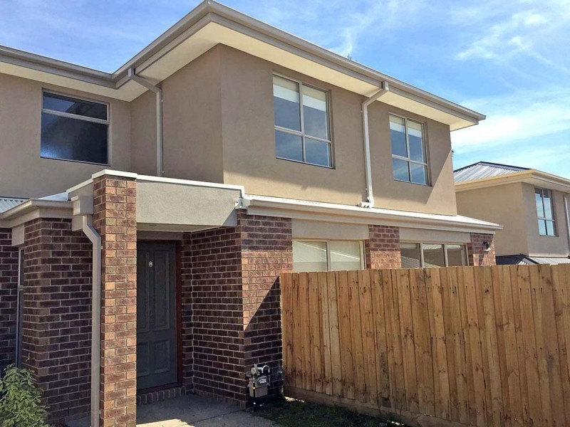 8 Diba Rise, Narre Warren VIC 3805