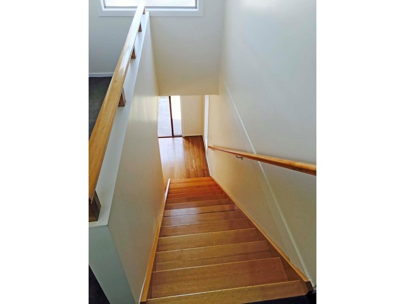 8 Diba Rise, Narre Warren VIC 3805