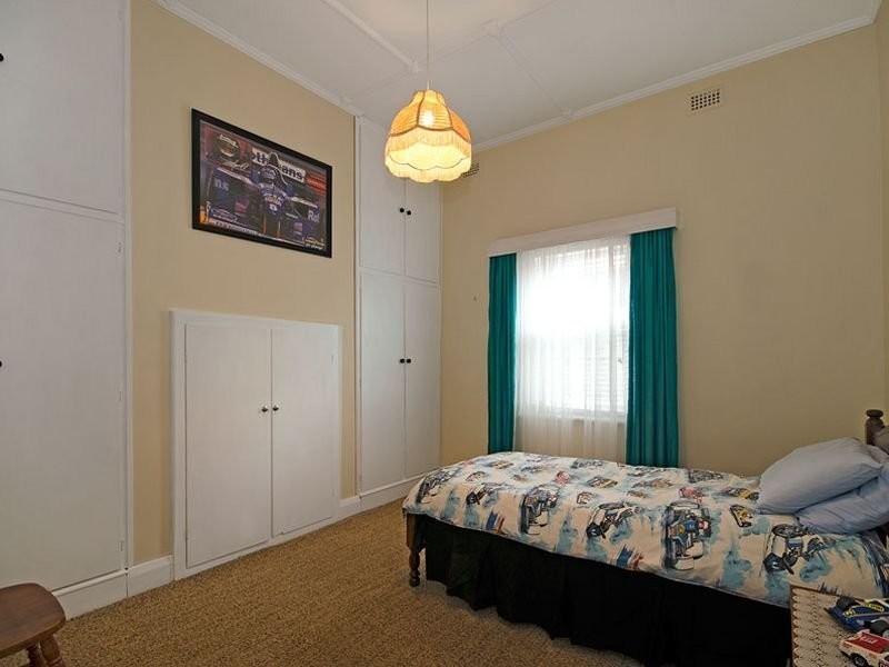 17 St Lawrence Avenue, Croydon SA 5008