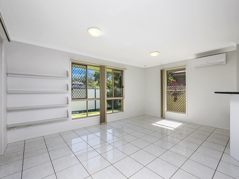 2/4 Harley Street, Shailer Park QLD 4128