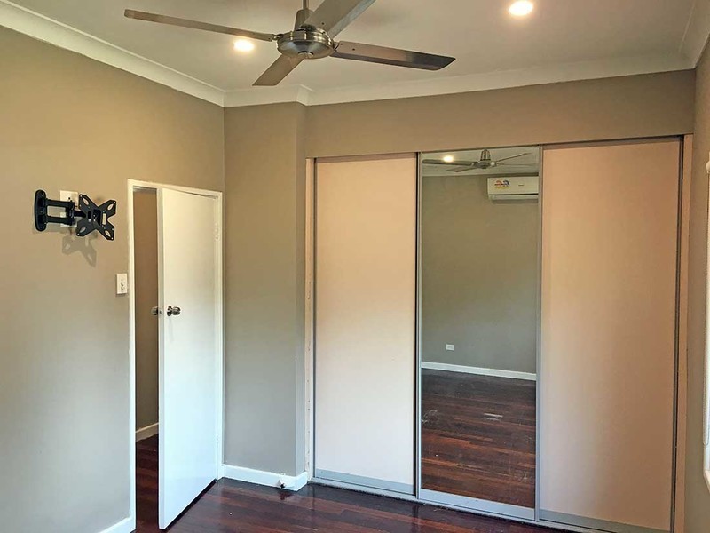 4 Godfrey Street, Queens Park WA 6107