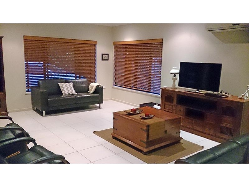 7 Hodel Street, Whitfield QLD 4870