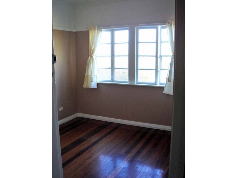 9 Parker Street, Chelmer QLD 4068