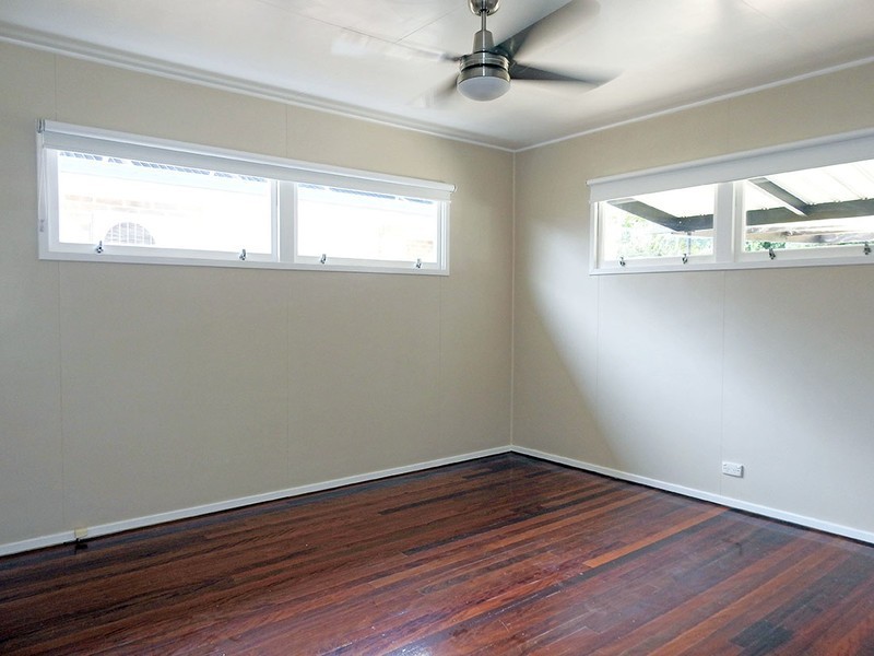 7 Woodcock Street, Scarborough QLD 4020
