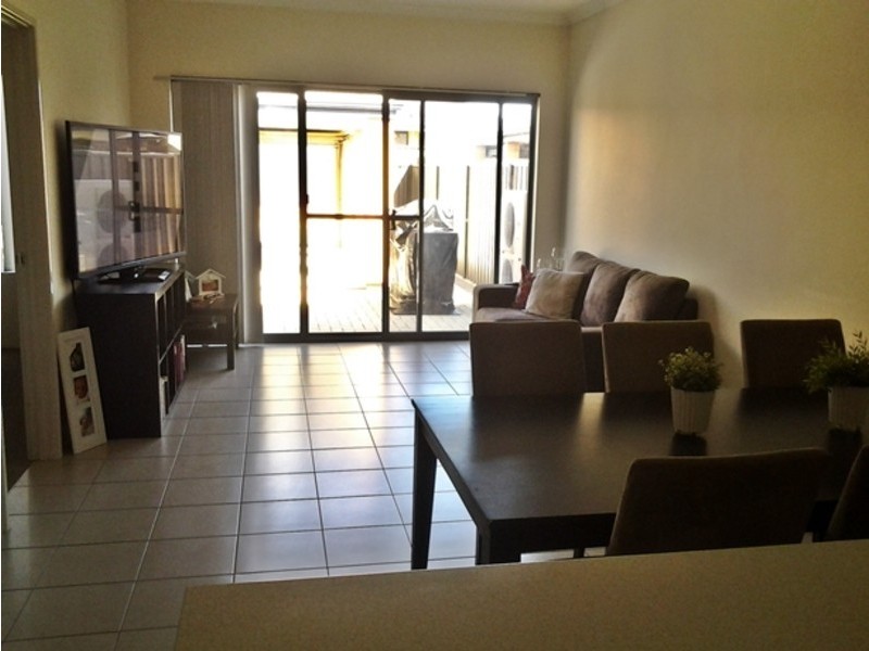 24 Sawtooth Bend, Banksia Grove WA 6031