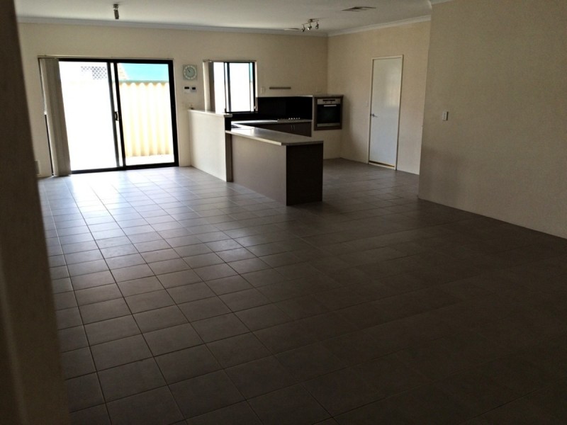 3 Lautrec Loop, Ashby WA 6065
