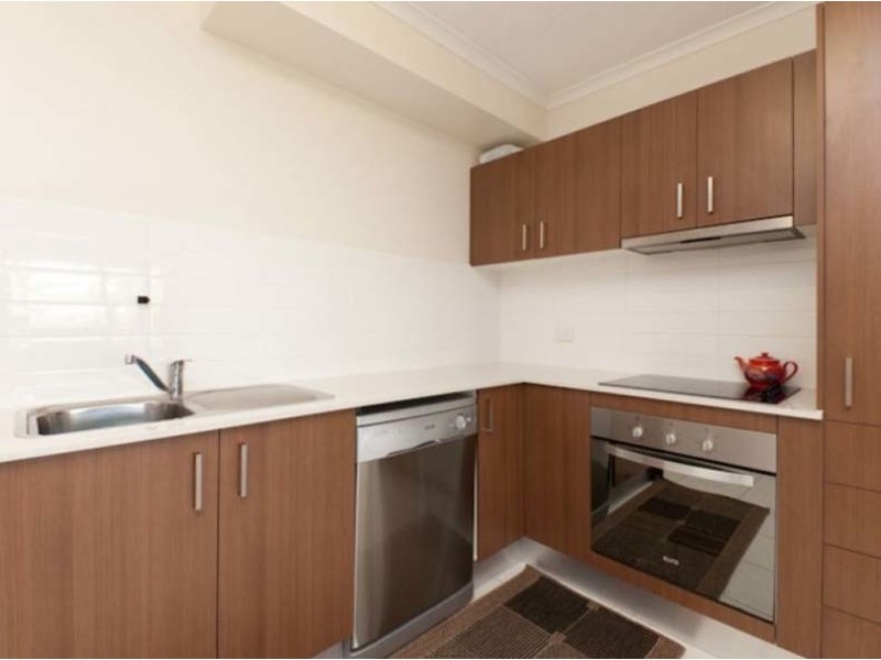 8/3 Wickham Street, Newmarket QLD 4051