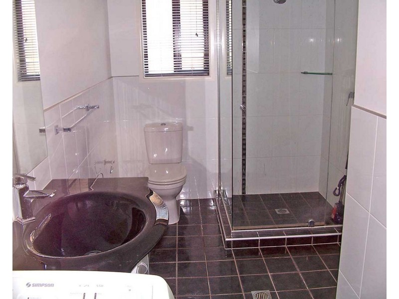 Pacific Pines QLD 4211