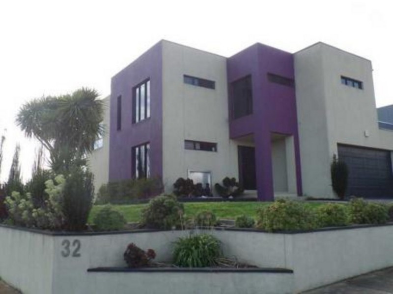 32 Ernstine Way, Drysdale VIC 3222