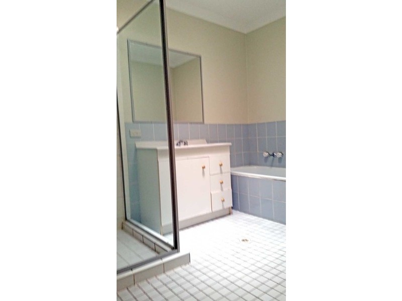 204/641 Pine Ridge Road, Biggera Waters QLD 4216