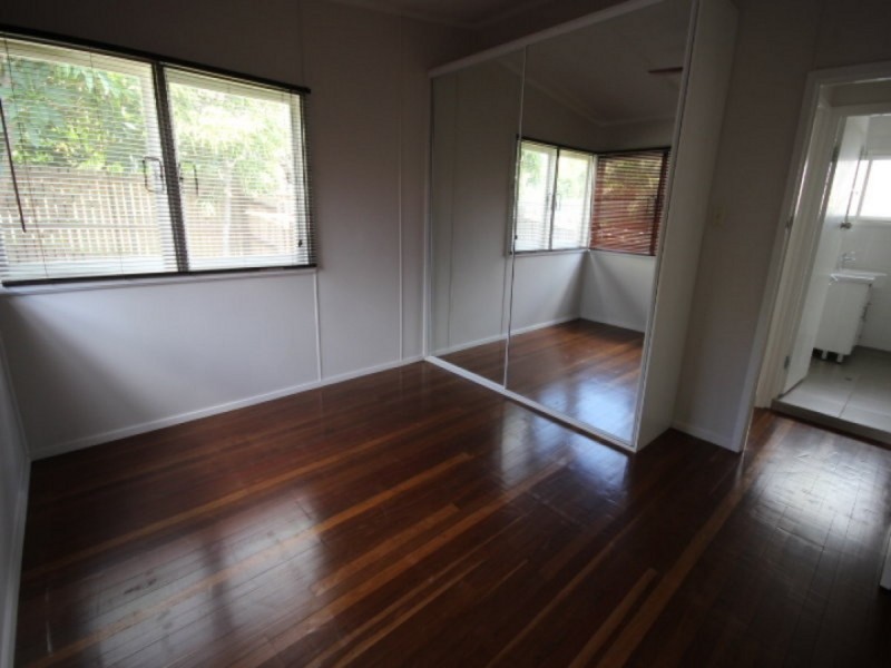 2/3 Ridge Street, Northgate QLD 4013