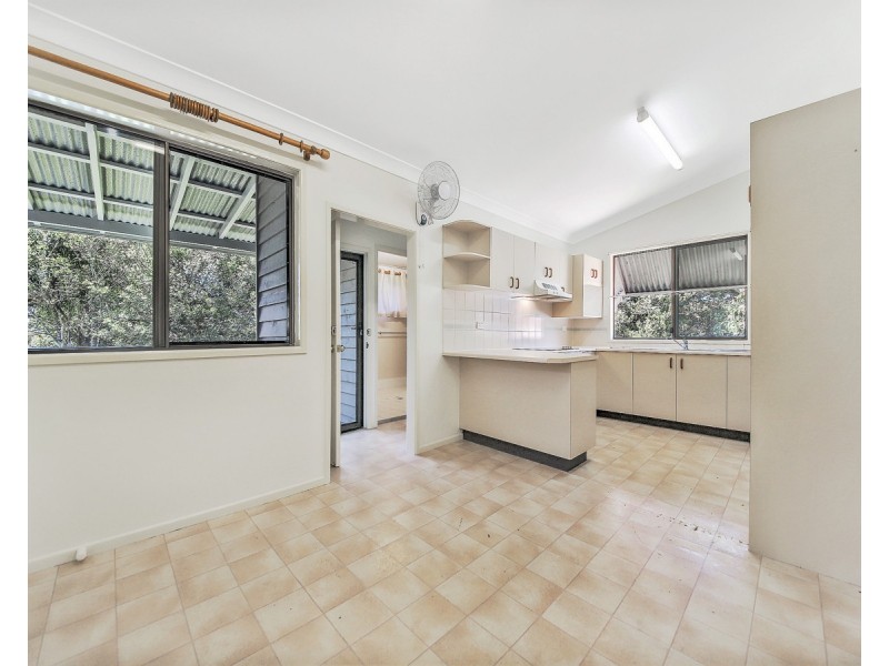 18 Depper Street, Toowong QLD 4066